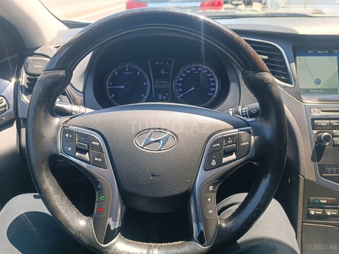 Hyundai Grandeur-13