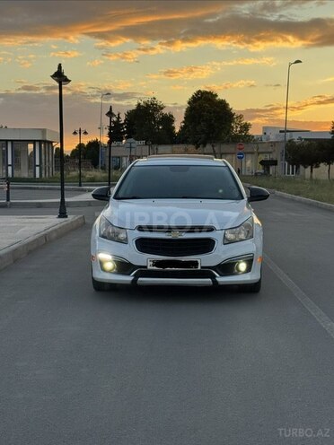 Chevrolet Cruze-1