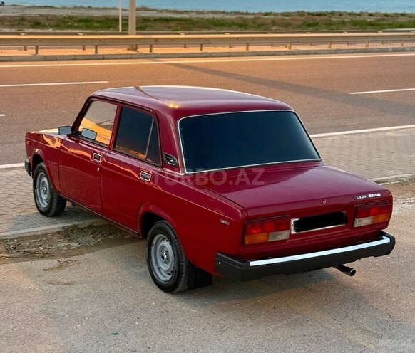 LADA (VAZ) 2107-5