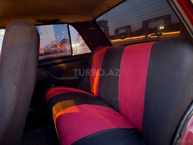 LADA (VAZ) 2107-9
