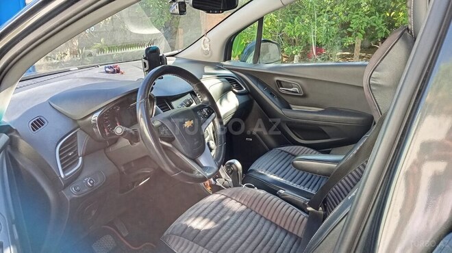 Chevrolet Trax-9