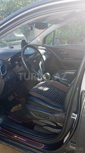 Chevrolet Trax-8