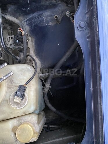 Mercedes E 240-18