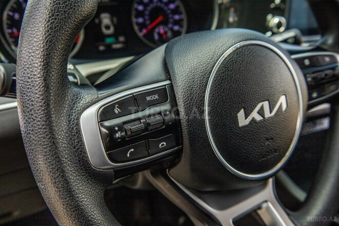 Kia K5-20