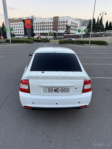 LADA (VAZ) Priora-8