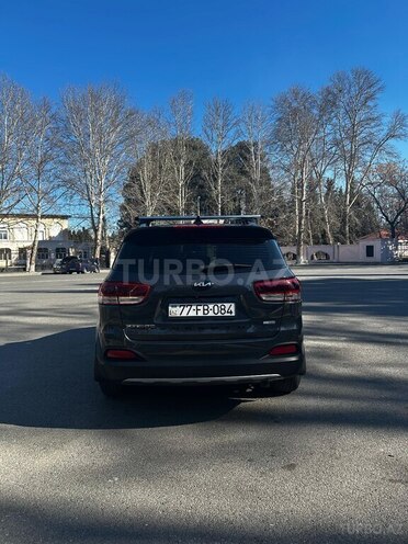 Kia Sorento-5