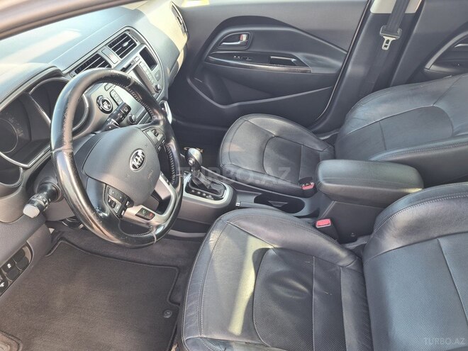 Kia Rio-19