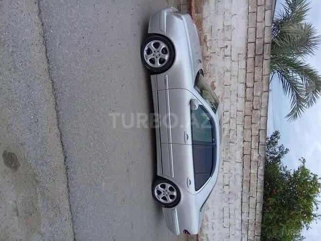 Mercedes E 320-4