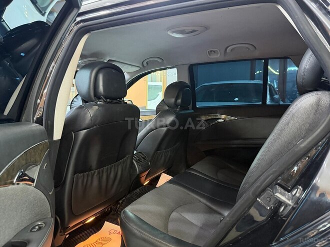 Mercedes E 220-9