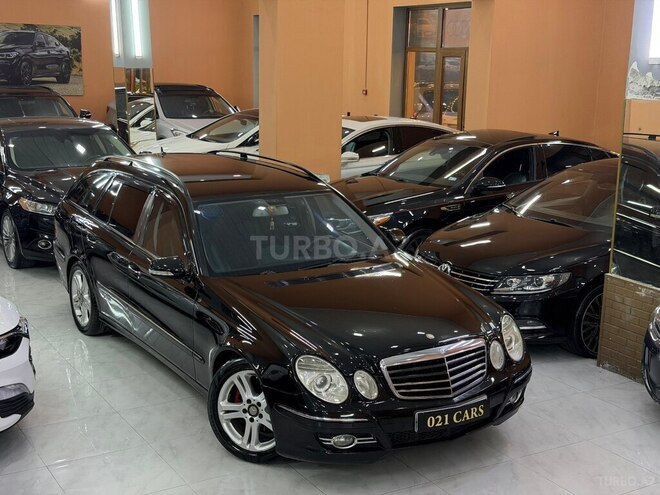 Mercedes E 220-13