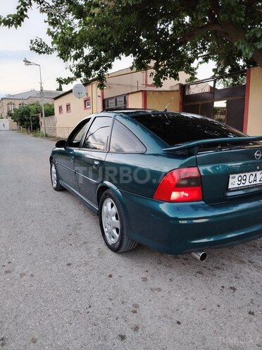 Opel Vectra-7