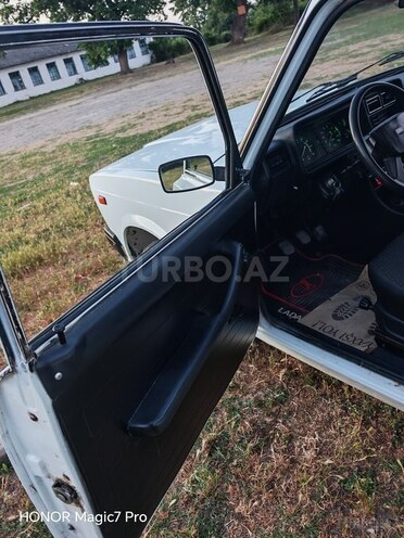 LADA (VAZ) 2107-10