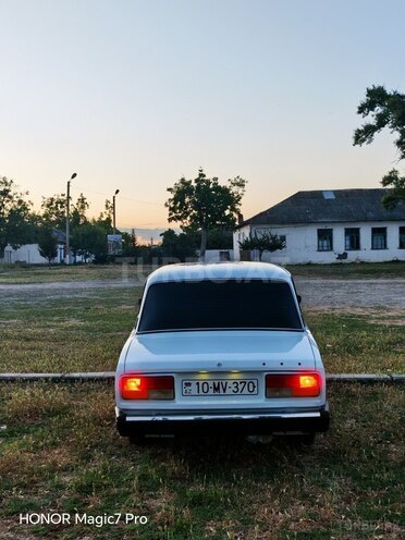LADA (VAZ) 2107-3