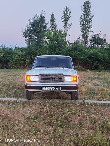 LADA (VAZ) 2107-5