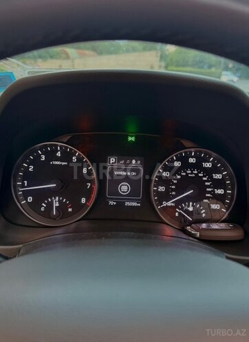 Hyundai Elantra-14