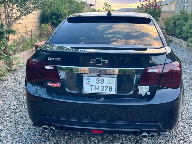 Chevrolet Cruze-2