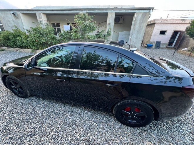 Chevrolet Cruze-6