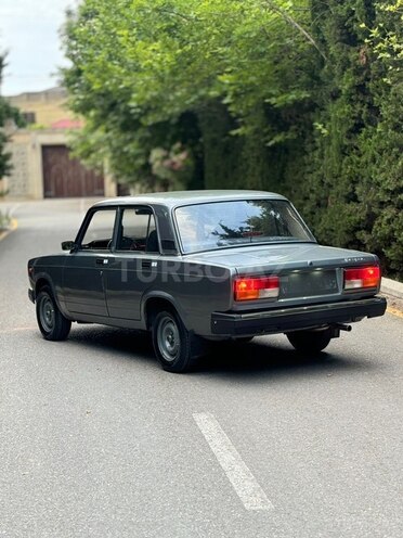 LADA (VAZ) 2107-5