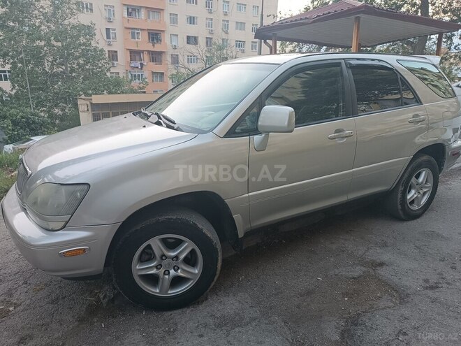 Lexus RX 300-8