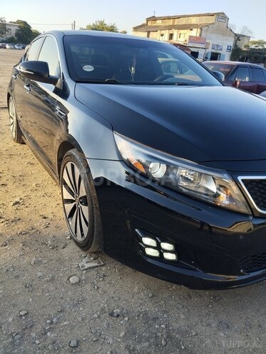 Kia Optima-1
