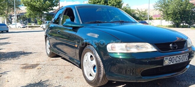 Opel Vectra-5