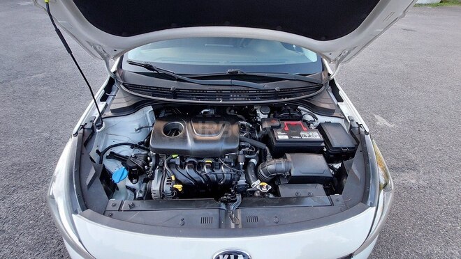 Kia Rio-13