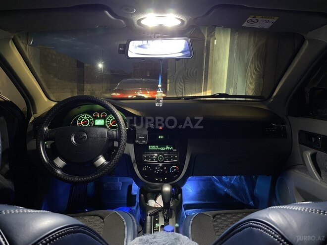 Chevrolet Lacetti-3
