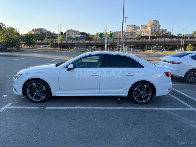 Audi A4-3
