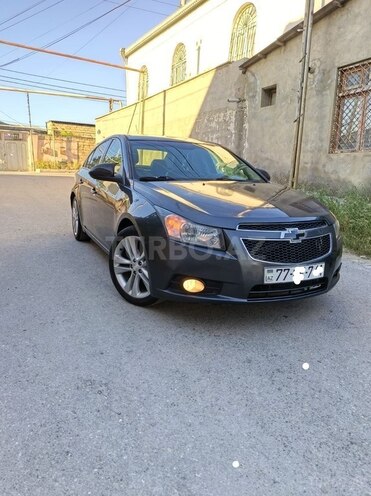 Chevrolet Cruze-1