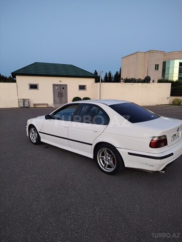 BMW 523-3