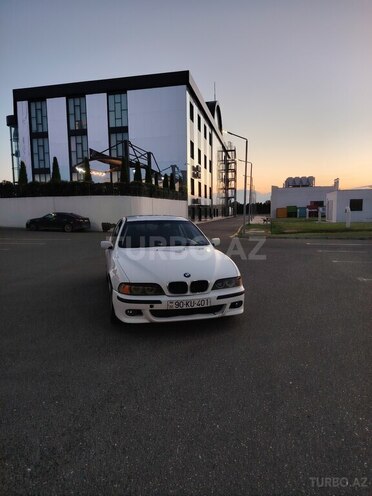 BMW 523-1