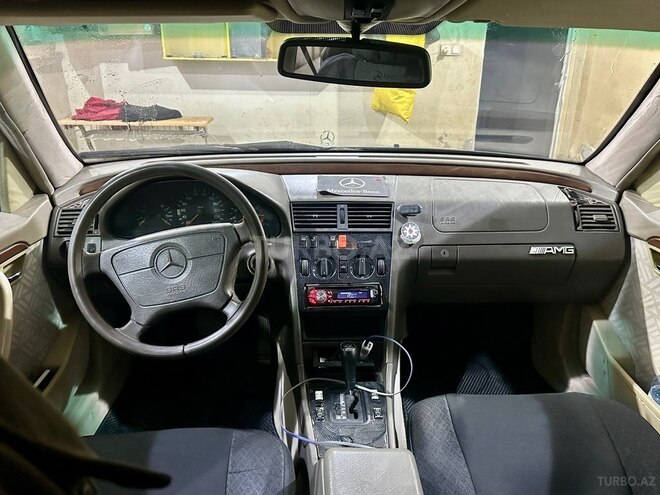 Mercedes C 180-3