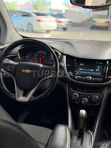 Chevrolet Trax-8