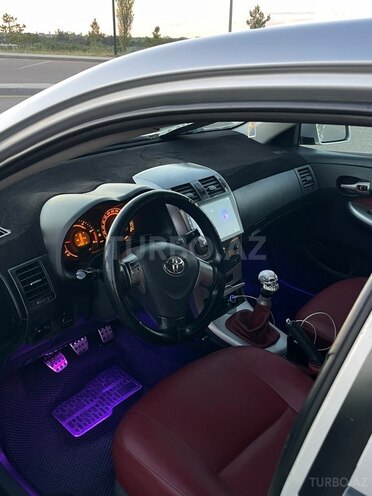 Toyota Corolla-10
