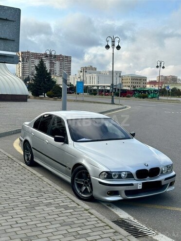BMW 525-2