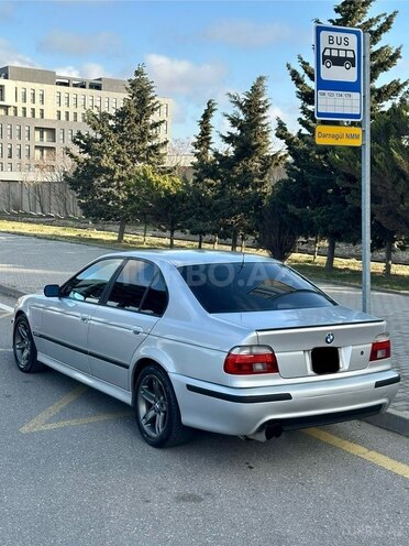 BMW 525-6