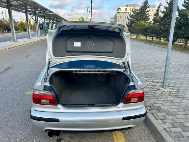 BMW 525-17