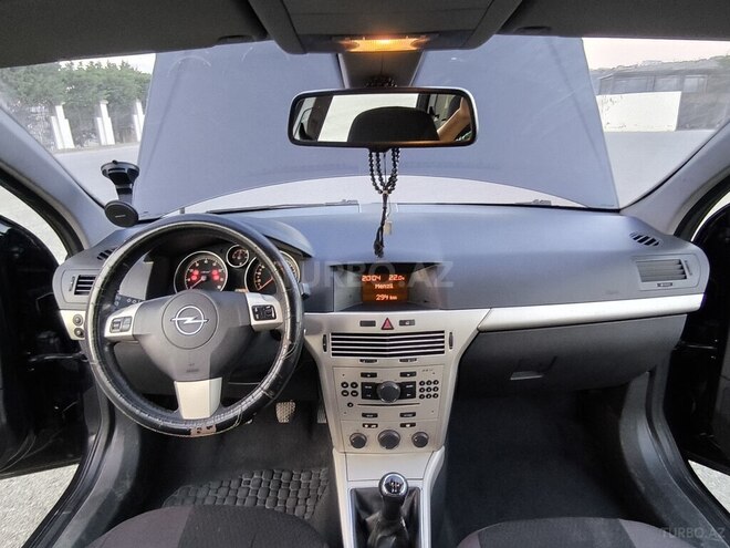 Opel Astra-12