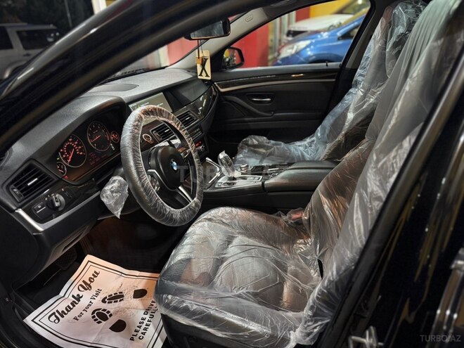 BMW 528-9