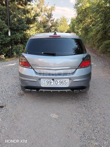 Opel Astra-2