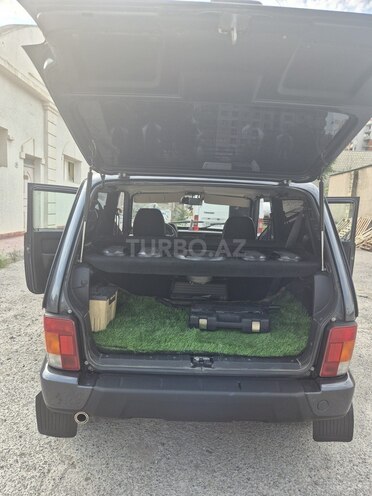 LADA (VAZ) Niva-13