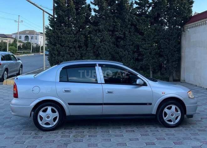 Opel Astra-5