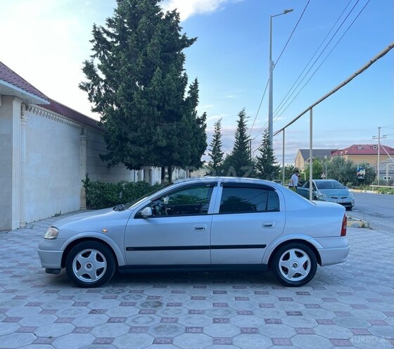 Opel Astra-4