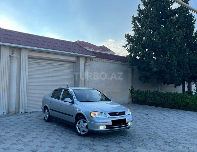 Opel Astra-12
