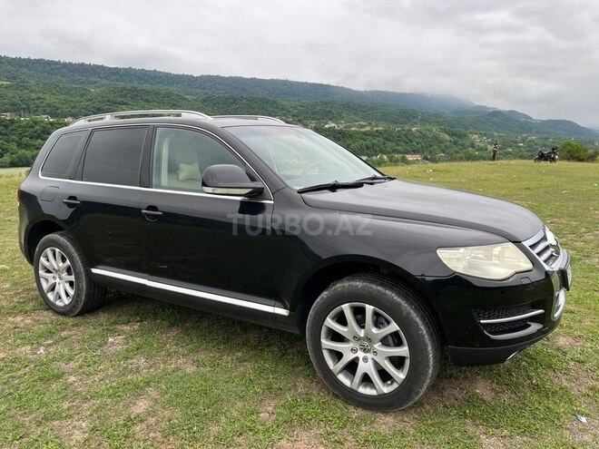 Volkswagen Touareg-11
