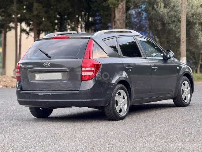Kia Ceed SW-14