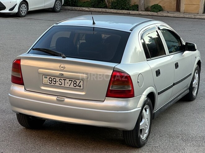 Opel Astra-7