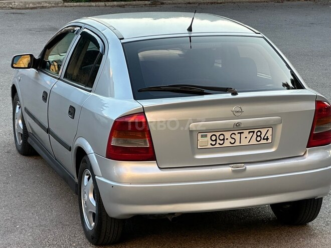 Opel Astra-8