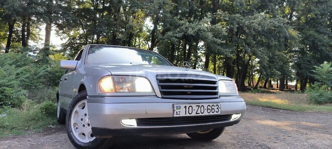 Mercedes C 220-8
