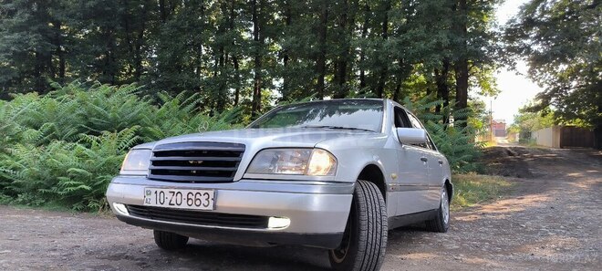 Mercedes C 220-7